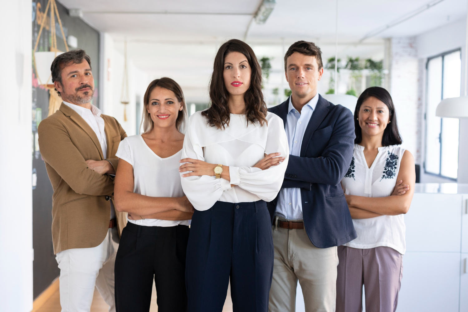 LA OFICINA COMO IMÁN DE TALENTO: MÁS ALLÁ DE LA MESA Y LA SILLA