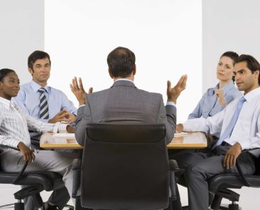 4 ejemplos para evitar que la IA se apodere de tus empleados