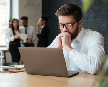 El cementerio de las buenas ideas: por qué el talento no basta para levantar una empresa sólida en España